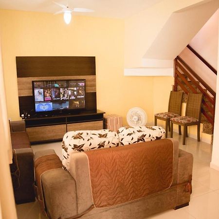 Casa A 400 M Da Praia Do Centro - Wifi 200Mb - Garagem - Tv 500 Canais - 2 Quartos - Cozinha Equipada - Churrasqueira Villa Rio das Ostras Exterior photo